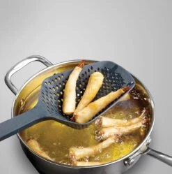 Joseph Joseph Scoop Plus Vergietlepel - Schuimspaan - Frituurschep -Merkloos Verkoopwinkel 1188x1200 3