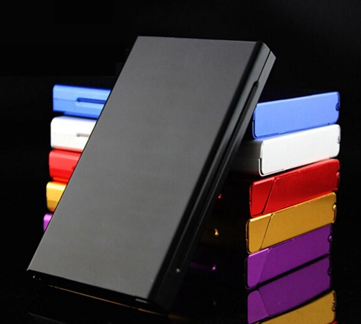 Merkloos Luxe Sigarettendoosje Aluminium – Aluminium Sigarettenhouder 7 Sigaretten - Sigaretten Opbergdoosje - Sigaretten Box – Zwart 1 Merkloos Luxe Sigarettendoosje Aluminium – Aluminium Sigarettenhouder 7 Sigaretten - Sigaretten Opbergdoosje - Sigaretten Box – Zwart