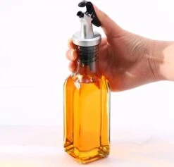 Merkloos Decopatent® Olie En Azijnstel SET Met RVS Schenktuit In Houder - Inhoud 1x Oliefles 1x Azijnfles Van Glas & 2x Specerijen Potjes -Merkloos Verkoopwinkel 1200x1153 11