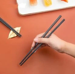 4 Setjes Luxe Zwarte Sushi Eetstokjes 11 4 Setjes Luxe Zwarte Sushi Eetstokjes -Merkloos Verkoopwinkel 1200x1180 4