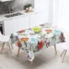 Ulticool - Tafelkleed - Groot Tafelzeil Plastic - Afwasbaar Afneembaar Wasbaar - Voor Binnen En Buiten - Waterdicht - 140 X 240 Cm - Tafelloper Rechthoekig - Design Vogel Bloemen Natuur - Wit Groen Rood Blauw Roze