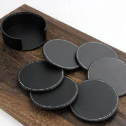 8 Leren Onderzetters Voor Glazen Met Houder – Glasonderzetter Voor Op Tafel – Waterbestendig – 8 Stuks – Anti Klevend Materiaal