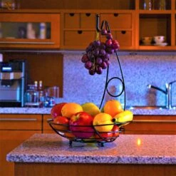 Merkloos Fruitmand Met Banaanhouder – Fruitschaal Zwart – Fruitmand Zwart Metaal – Bananenhouder – Fruitmand Hangend - Decoratieve Schaal – Keuken – 27x27x39 17 Merkloos Fruitmand Met Banaanhouder – Fruitschaal Zwart – Fruitmand Zwart Metaal – Bananenhouder – Fruitmand Hangend - Decoratieve Schaal – Keuken – 27x27x39 -Merkloos Verkoopwinkel 1200x1200 2634