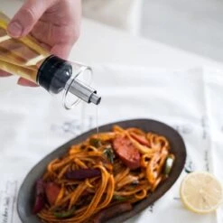 House Of Husk® Glazen Olie Dispenser Met Schenktuit - 500 Ml - Borosilicaat - Olie En Azijn Fles - Luchtdicht 9 House Of Husk® Glazen Olie Dispenser Met Schenktuit - 500 Ml - Borosilicaat - Olie En Azijn Fles - Luchtdicht -Merkloos Verkoopwinkel 1200x1200 2818