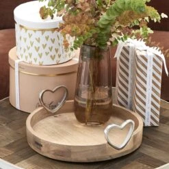 Riviera Maison Dienblad Rond - Pretty Hearts Serving Tray - Naturel -Merkloos Verkoopwinkel 1200x1200 2917