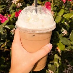 Merkloos Composteerbare Wegwerpbeker Met Dome Deksel Met Gat Voor Frisdrank En Smoothies | 400 Ml | Ø 96 Mm | PLA | 50 Stuks 9 Merkloos Composteerbare Wegwerpbeker Met Dome Deksel Met Gat Voor Frisdrank En Smoothies | 400 Ml | Ø 96 Mm | PLA | 50 Stuks -Merkloos Verkoopwinkel 1200x1200 3101