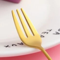 Gebaksvorkjes Donut Set Van 4 Taartvorkjes - Goud 8 Gebaksvorkjes Donut Set Van 4 Taartvorkjes - Goud -Merkloos Verkoopwinkel 1200x1200 514