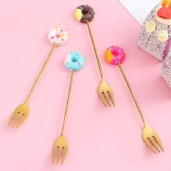 Gebaksvorkjes Donut Set Van 4 Taartvorkjes - Goud 10 Gebaksvorkjes Donut Set Van 4 Taartvorkjes - Goud -Merkloos Verkoopwinkel 1200x1200 516