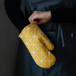 Ovenwanten Van Sophie Nordinn® - Ovenhandschoenen Lund (Lijnen Geel) - Ovenwanten 2 Stuks - Katoen -Merkloos Verkoopwinkel 1200x1200 776