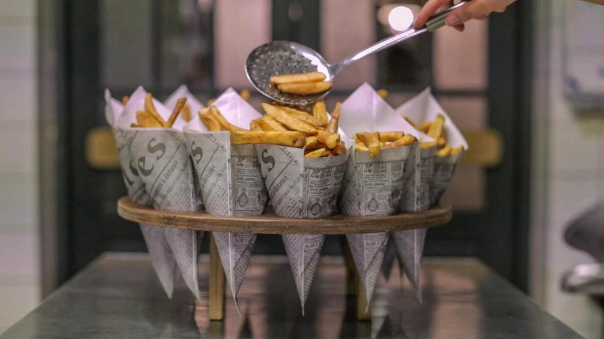 Merkloos Puntzak Krant | Papieren Frietzak | 50 Stuks | Patatzak | Patatzakje |Frietzakken | Puntzakjes | Puntzakken | Frietzakjes | Frietzakje | Snoepzak 2 Merkloos Puntzak Krant | Papieren Frietzak | 50 Stuks | Patatzak | Patatzakje |Frietzakken | Puntzakjes | Puntzakken | Frietzakjes | Frietzakje | Snoepzak - Afbeelding 2