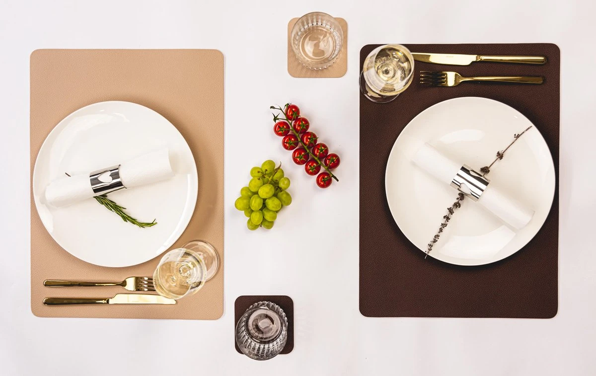 Jay Hill Placemats - Vegan Leer - Bruin / Zand - Dubbelzijdig - 46 X 33 Cm - 6 Stuks 5 Jay Hill Placemats - Vegan Leer - Bruin / Zand - Dubbelzijdig - 46 X 33 Cm - 6 Stuks - Afbeelding 5