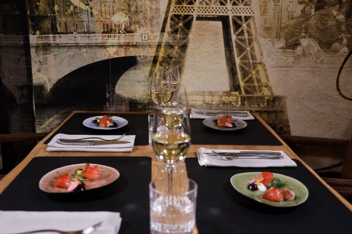 Jay Hill Placemats - Vegan Leer - Zwart - 46 X 33 Cm - 6 Stuks 4 Jay Hill Placemats - Vegan Leer - Zwart - 46 X 33 Cm - 6 Stuks - Afbeelding 4