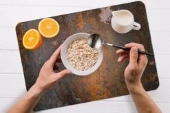 Placemat - Placemats Kunststof - Staal - Vintage - Roest - 45x30 Cm - 6 Stuks - Hittebestendig - Anti-Slip - Onderlegger - Afneembaar -Merkloos Verkoopwinkel 1200x800 137