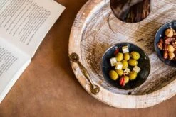 Oliva's – Dienblad / Serveerschaal / Houten Plateau - Ovaal - 46 X 32 Cm – Hout -Merkloos Verkoopwinkel 1200x800 177