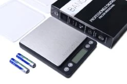 Bangosa® Professionele Digitale Precisie Weegschaal 2kg X 0.1 Gram/2000g - Keuken Weegschaal - Zakweegschaal -Merkloos Verkoopwinkel 1200x800 42