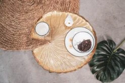 Housevitamin Tafel Goud - Lelie Blad- 40x40x38cm -Merkloos Verkoopwinkel 1200x800 89