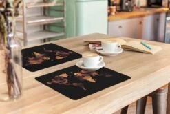 Placemat - Placemats Kunststof - Wereldkaart - Bruin - Zwart - 45x30 Cm - 6 Stuks - Hittebestendig - Anti-Slip - Onderlegger - Afneembaar -Merkloos Verkoopwinkel 1200x800 97