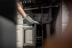 Gideon - Ovenwant & Pannenlap – 100% Katoen – Handzaam & Hittebestendig - Groen -Merkloos Verkoopwinkel 1200x801 7