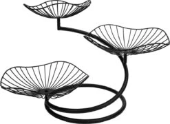 QUVIO Fruitschaal Etagère Drielaags - Fruitmand - Fruitschaal Zwart - Serveerschaal - Schalen - Presenteerbladen - Draadstaal - Staal - 26 X 50 X 33 Cm (lxbxh) - Zwart -Merkloos Verkoopwinkel 1200x875 2