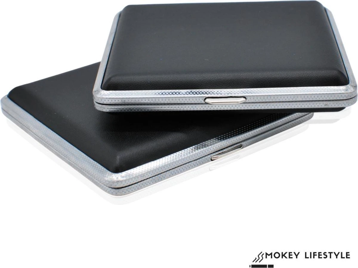 Sigarettendoosje – Premium - Zwart - 20 Sigaretten - Sigarettenhouder – Sigaretten Box – Sigaretten Opbergdoosje 1 Sigarettendoosje – Premium - Zwart - 20 Sigaretten - Sigarettenhouder – Sigaretten Box – Sigaretten Opbergdoosje