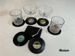 Merkloos Vinyl Platen Onderzetters Met Platenspeler - 6 Stuks - LP Onderzetters - Onderzetters Voor Glazen - Anti-Slip - Vinyl - Platenspeler - Langspeelplaat - Rond - Vintage - Party - Muziek - Glazenonderzetter - Platen -Merkloos Verkoopwinkel 1200x902 8