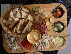 HUISSON Borrelplank XXL 56 X 41 X 3 Cm Tapasplank Houten Snijplank Serveerplank Snijplank Hout BBQ -Merkloos Verkoopwinkel 1200x917 4