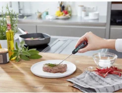 Leifheit ProLine Thermometer Digitaal - Zwart -Merkloos Verkoopwinkel 1200x920 1