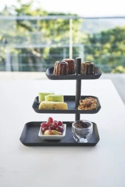 Yamazaki Serveer Plateau Etagere Tower - Zwart - 3 Niveaus 10 Yamazaki Serveer Plateau Etagere Tower - Zwart - 3 Niveaus -Merkloos Verkoopwinkel 801x1200 8