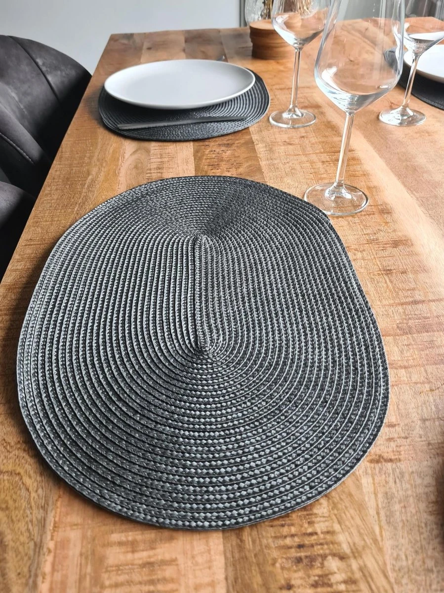 Merkloos EVER HOME Placemats- 4 STUKS - Ovaal - Placemat - Donkergrijs - 45x30cm 1 Merkloos EVER HOME Placemats- 4 STUKS - Ovaal - Placemat - Donkergrijs - 45x30cm