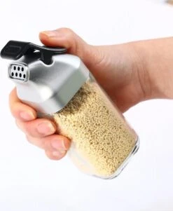 Merkloos Decopatent® Olie En Azijnstel SET Met RVS Schenktuit In Houder - Inhoud 1x Oliefles 1x Azijnfles Van Glas & 2x Specerijen Potjes -Merkloos Verkoopwinkel 985x1200 1